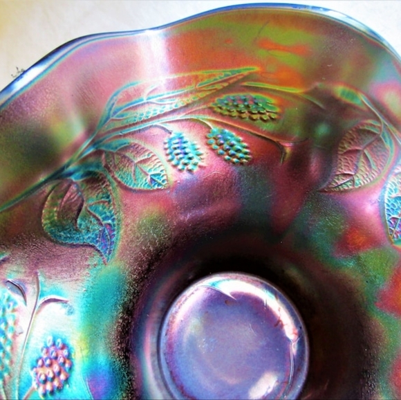 Antique Fenton Black Berry Spray Electric Blue Ruffled Bowl Home Decor GUC - Picture 2 of 11